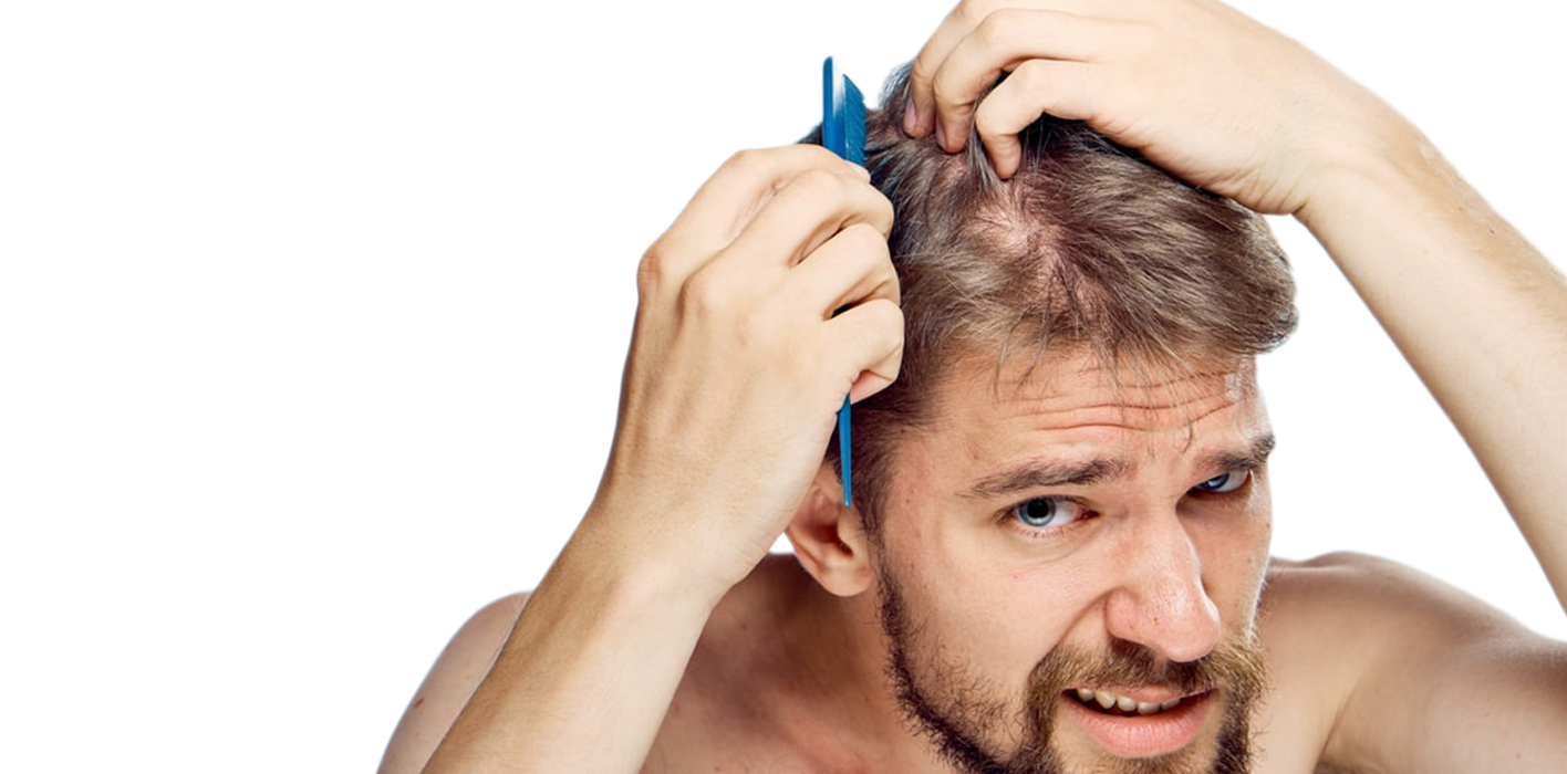 Быть в голове у мужчины. Проблемной мужские волоса. Секущие волосы у мужчин. Мужчина расчесывает волосы. Раннее облысение у мужчин.